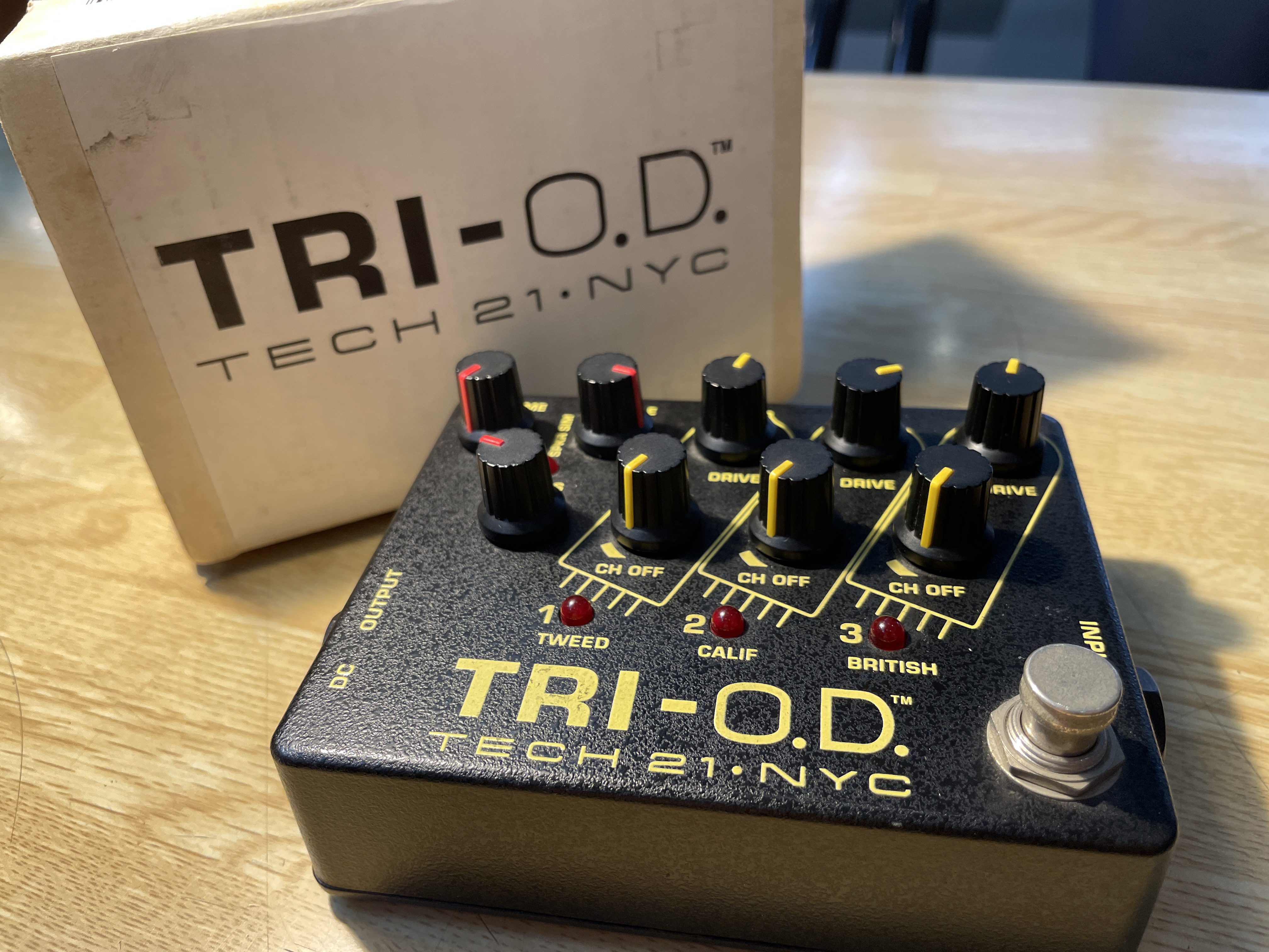 Tech 21　ギター用プリアンプ/オーバードライブ　TRI-O.D.