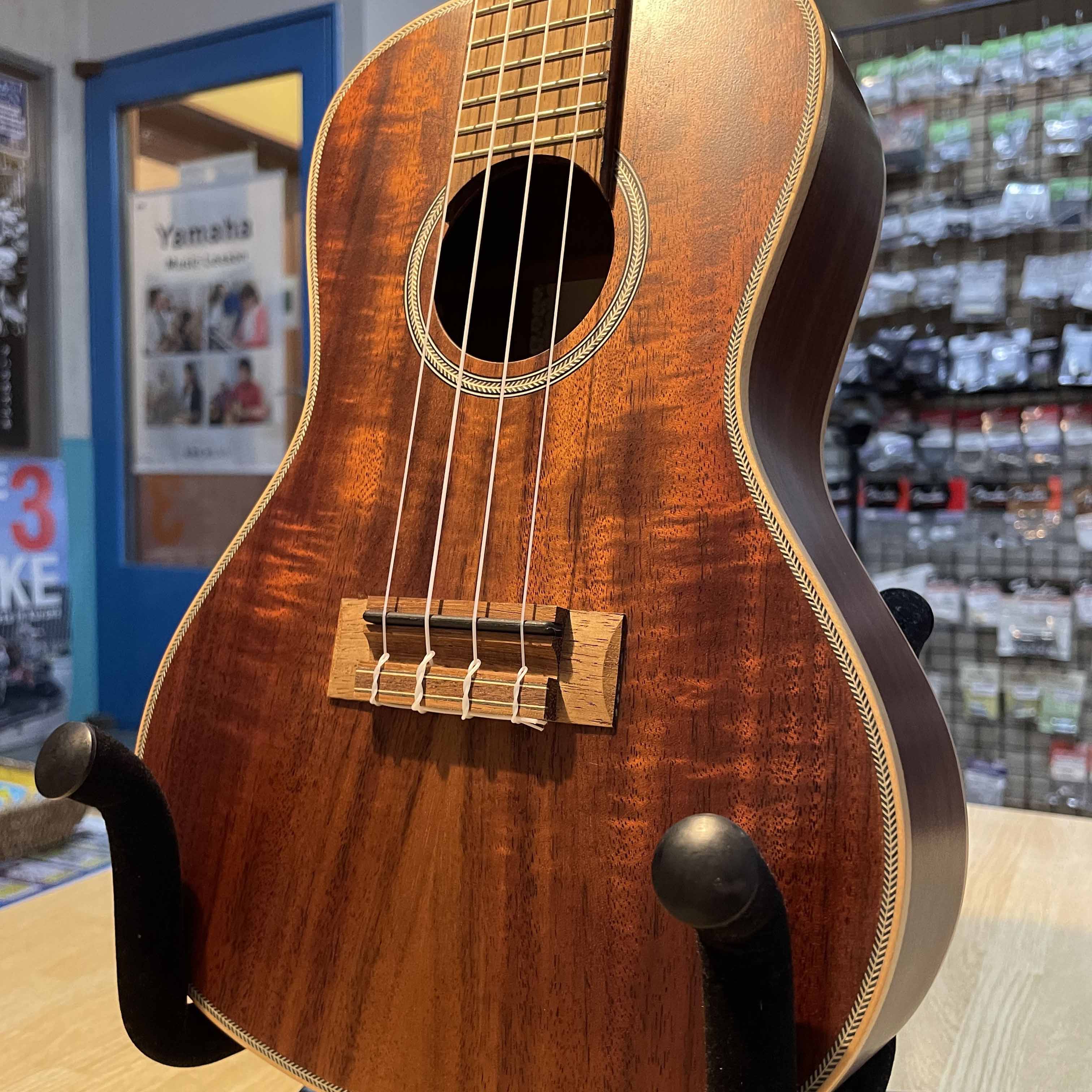 KALA　コンサートウクレレ　Solid Acacia KA-SA-C