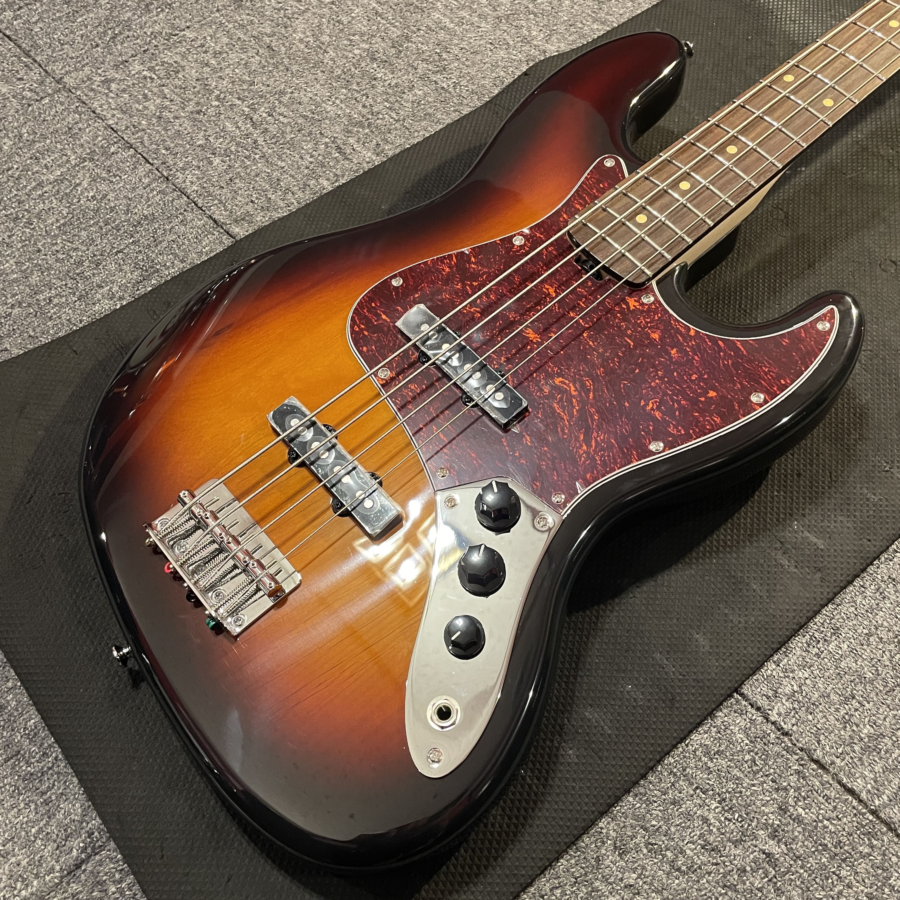GrassRoots　エレキベース　G-JB-R/3 Tone Sunburst