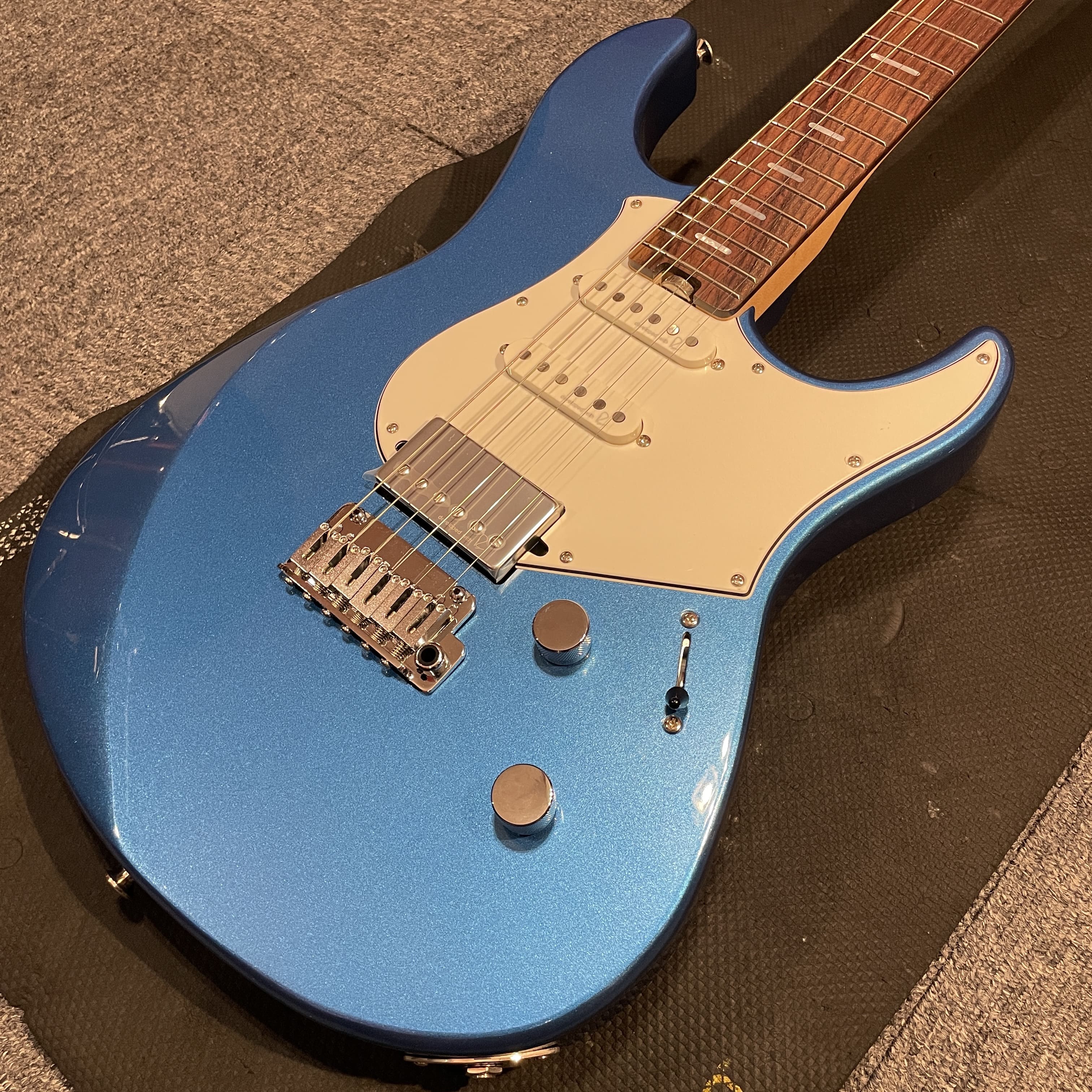 YAMAHA　エレキギター　PAC+12/SB　Pacifica Standard Plus